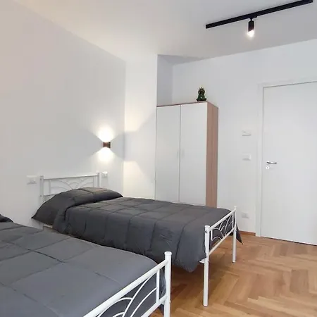 Tra Mare E Montagna *