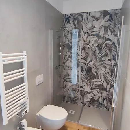 Tra Mare E Montagna Lejlighed *